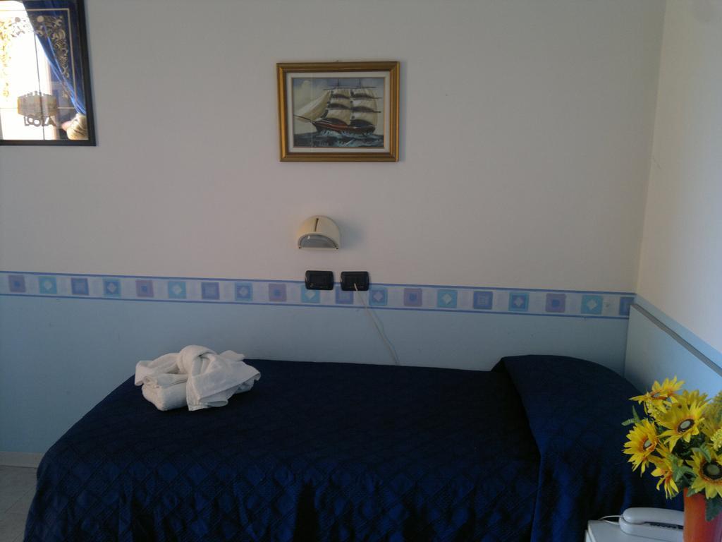 Hotel Saxon Rimini Pokój zdjęcie