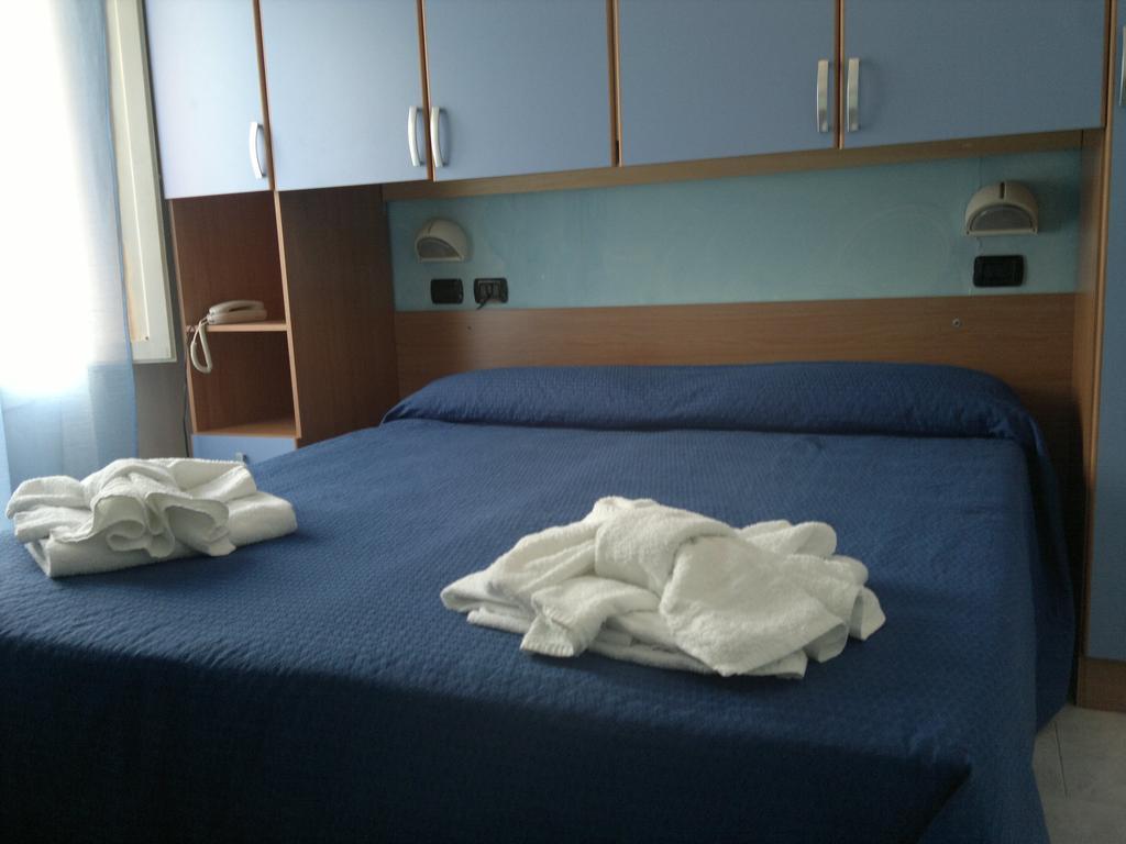 Hotel Saxon Rimini Pokój zdjęcie