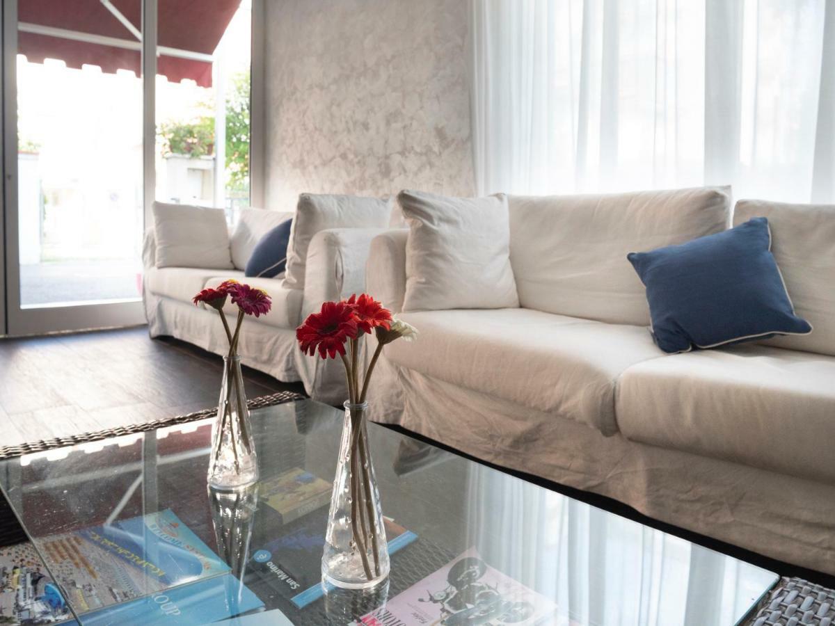 Hotel Saxon Rimini Zewnętrze zdjęcie